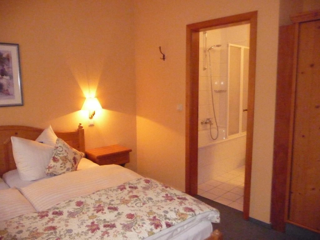 Hotel Am Grudenberg Halberstadt Phòng bức ảnh