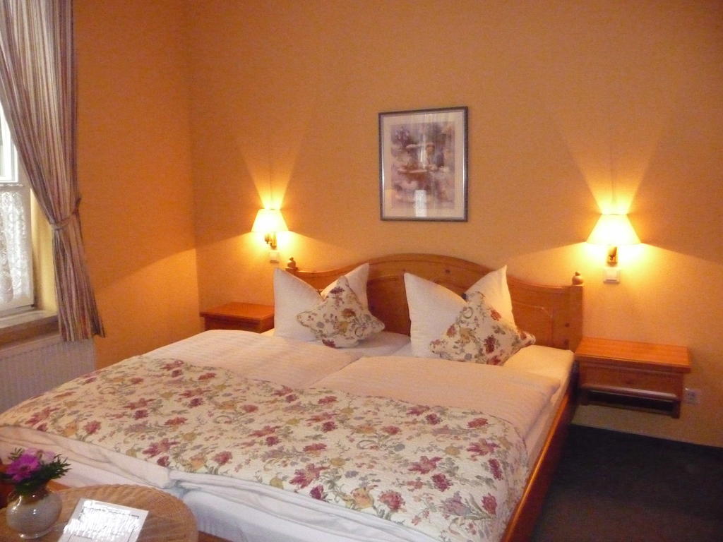 Hotel Am Grudenberg Halberstadt Phòng bức ảnh