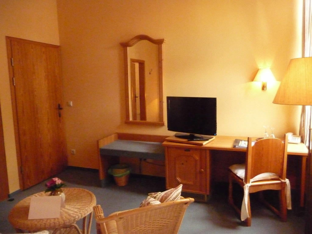 Hotel Am Grudenberg Halberstadt Phòng bức ảnh