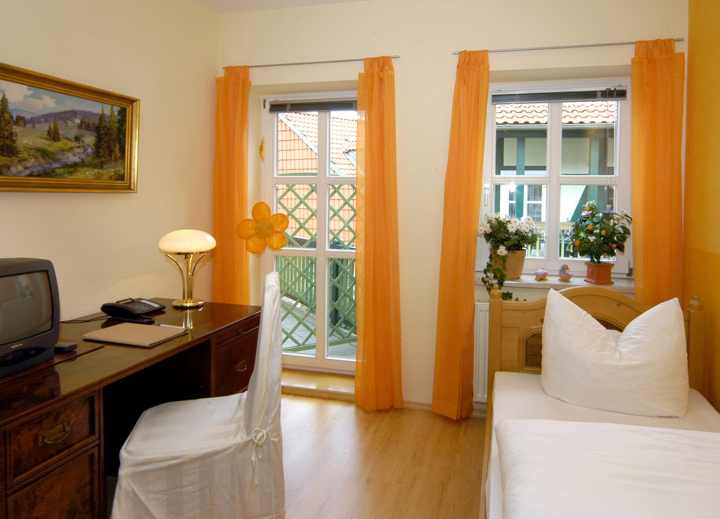 Hotel Am Grudenberg Halberstadt Phòng bức ảnh